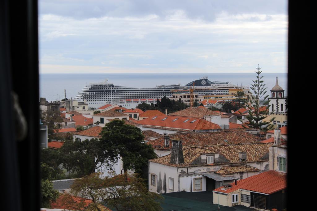 Отель Be My Guest Penthouse Funchal Фуншал Экстерьер фото